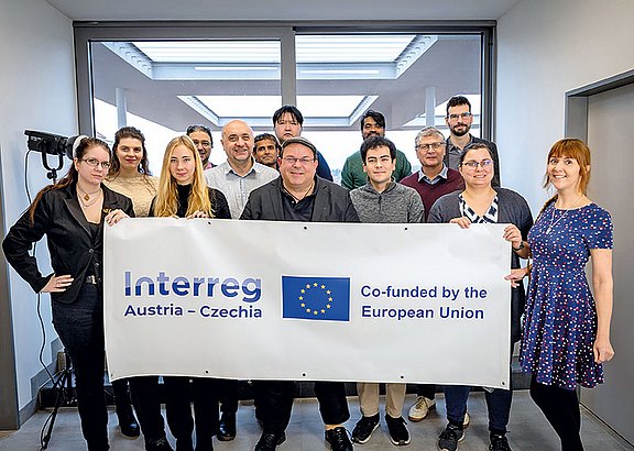 03-nanoprecmed-brno-group-photo-smaller.jpg 