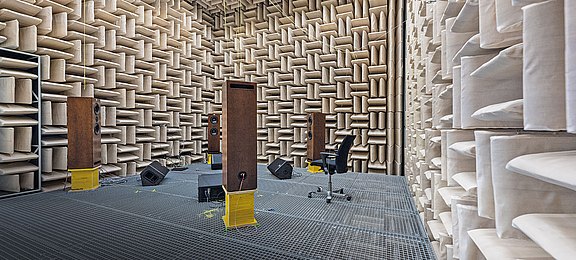 07-REI6865-c-RReichhart.jpg